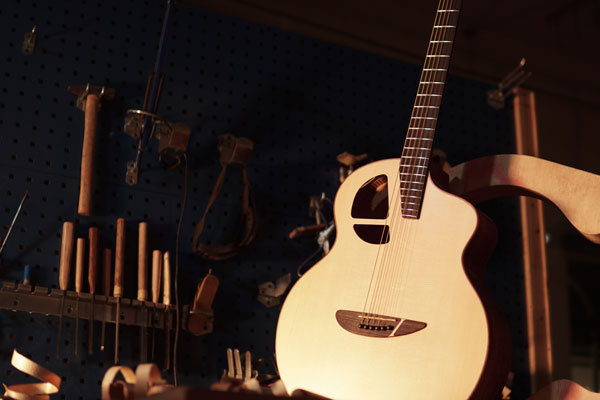 It Is a Guitar That Will Make You Fall In Love. ​